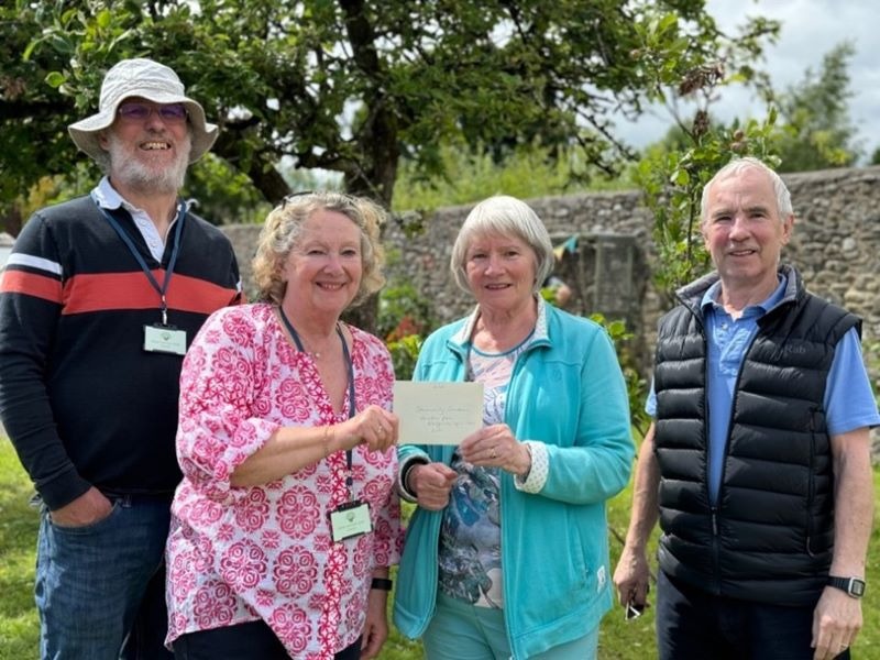 Blairgowrie Lyric Choir supports Rattray Community Garden 